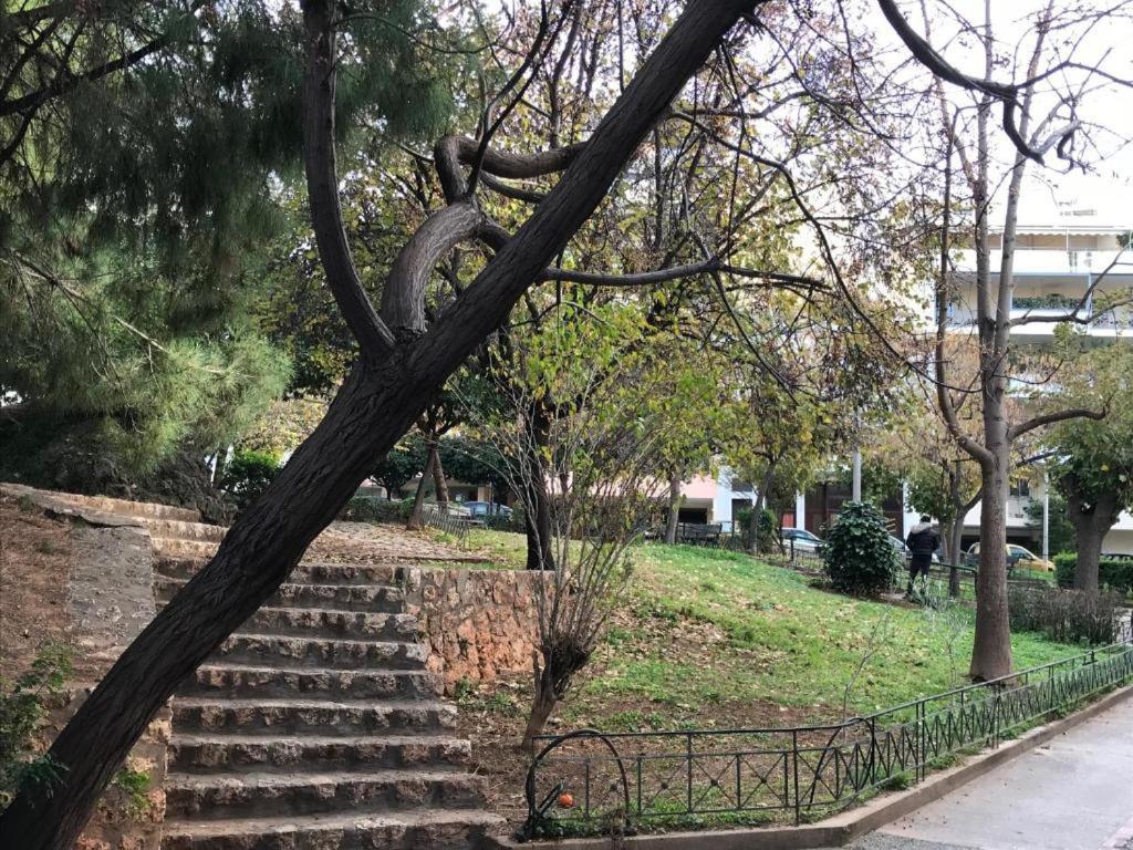 Kynosargous Square'S Apartment Atenas Exterior foto